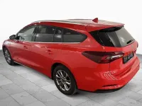 Gebraucht Ford Focus Titanium X 125 PS (91 kW) 2023 Race red Kombi