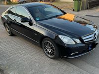 Gebraucht Mercedes E350 231 PS (169 kW) 2009 Schwarz Coupé