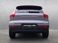 Second-hand Volvo XC40 Plus 163 CP (119 kW) 2025 Argintiu SUV