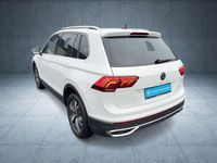 Gebraucht VW Tiguan Elegance 245 PS (180 kW) 2022 Pure white SUV