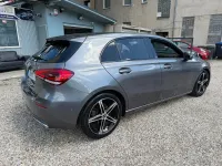 Gebraucht Mercedes A180 AMG line 116 PS (85 kW) 2019 Grau Limousine