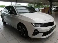 Używany Opel Astra 131 KM (96 kW) 2025 Biały Hatchback