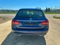 Gebraucht Mercedes C220 Avantgarde 170 PS (125 kW) 2015 Blau Limousine