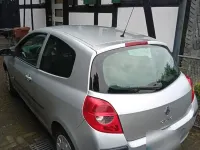 Gebraucht Renault Clio III Expression 75 PS (55 kW) 2008 Silber Limousine