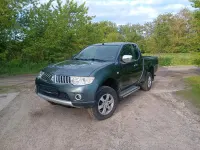 Gebraucht Mitsubishi L200 136 PS (100 kW) 2012 Grün Pickup
