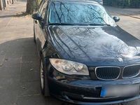 Gebraucht BMW 118 122 PS (89 kW) 2005 Schwarz Kleinwagen