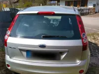 Gebraucht Ford Fiesta 80 PS (58 kW) 2008 Silber Kleinwagen