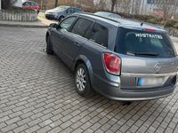 Gebraucht Opel Astra 220 PS (161 kW) 2005 Grau Limousine