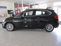 Gebraucht BMW 216 Basis 116 PS (85 kW) 2018 Schwarz Kombi