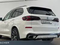 Gebraucht BMW X5 M Sport 298 PS (219 kW) 2025 Weiß SUV