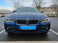 Używany BMW 320 Advantage 163 KM (119 kW) 2018 Niebieski Kombi