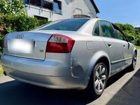 Gebraucht Audi A4 102 PS (75 kW) 2004 Silber Limousine