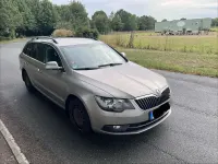 Gebraucht Skoda Superb Exclusive 140 PS (102 kW) 2014 Kombi