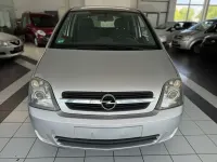 Gebraucht Opel Meriva Innovation 105 PS (77 kW) 2009 Silber Van / Kleinbus