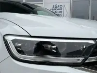 Usata VW T-Roc R-line 150 CV (110 kW) 2022 Bianco SUV
