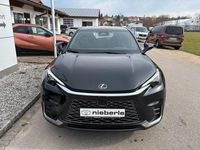 Neu Lexus LBX 136 PS (100 kW) 2026 Schwarz SUV
