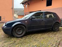 Gebraucht VW Golf IV 75 PS (55 kW) 2000 Blau Kleinwagen