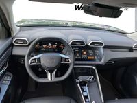 Neu MG ZS Luxury 197 PS (144 kW) 2025 Grün Limousine