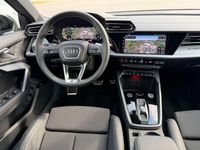Gebraucht Audi A3 S-Line 204 PS (150 kW) 2025 Pfeilgrau perleffekt Limousine