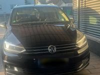Gebraucht VW Touran Highline 150 PS (110 kW) 2016 Schwarz Van / Kleinbus