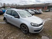 Second-hand VW Golf VI Trendline 80 CP (58 kW) 2010 Argintiu Hatchback