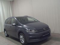 Gebraucht VW Touran Comfortline 150 PS (110 kW) 2023 Grau Van / Kleinbus