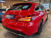 Gebraucht Mercedes CLA180 AMG 122 PS (89 kW) 2016 Rot Limousine