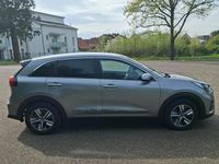 Gebraucht Kia Niro Edition 7 141 PS (103 kW) 2022 Grau SUV