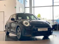 Używany Mini Cooper S Classic 178 KM (130 kW) 2021 Czarny Hatchback