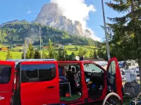 Gebraucht Renault Trafic 145 PS (106 kW) 2015 Rot Van / Kleinbus