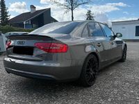 Gebraucht Audi A4 170 PS (125 kW) 2013 Grau Limousine