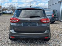 Gebraucht Ford C-MAX Titanium 125 PS (91 kW) 2019 Grau Van / Kleinbus