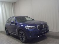 Gebraucht BMW iX3 Shadowline 210 kW (286 PS) 2021 Phytonicblau metallic SUV