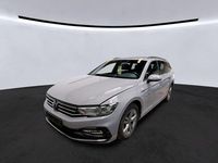 Gebraucht VW Passat R-line 150 PS (110 kW) 2023 Mondsteingrau Kombi