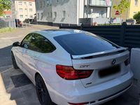 Second-hand BMW 330 258 CP (189 kW) 2015 Alb Berlinǎ