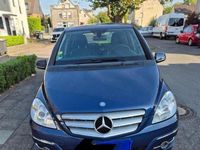 Gebraucht Mercedes 200 135 PS (99 kW) 2008 Blau Limousine