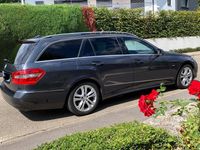 Gebraucht Mercedes E200 Avantgarde 184 PS (135 kW) 2011 Grau Kombi