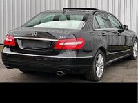 Gebraucht Mercedes E350 292 PS (214 kW) 2010 Schwarz Limousine