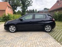 Gebraucht Peugeot 308 Allure 125 PS (91 kW) 2013 Blau Limousine