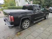 Używany GMC Sierra 355 KM (261 kW) 2018 Czarny Pickup