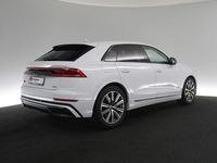 Gebraucht Audi Q8 Competition 286 PS (210 kW) 2023 Weiss / gletscherweiss SUV
