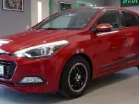 Gebraucht Hyundai i20 Active 101 PS (74 kW) 2016 Red passion Kleinwagen