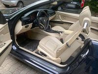 Gebraucht BMW 325 Cabriolet 197 PS (144 kW) 2008 Schwarz Cabrio