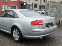 Second-hand Audi A8 232 CP (170 kW) 2004 Argintiu Berlinǎ