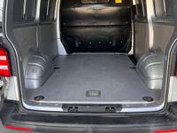 Gebraucht VW Transporter 114 PS (83 kW) 2017 Silber Van