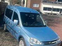 Second-hand Opel Combo 90 CP (66 kW) 2007 Albastru Monovolum