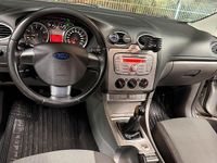 Gebraucht Ford Focus 2009 Silber Limousine