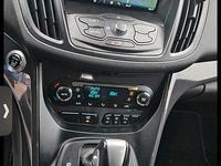 Gebraucht Ford Kuga 180 PS (132 kW) 2016 SUV