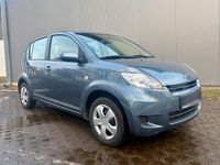 Gebraucht Daihatsu Sirion 91 PS (66 kW) 2011 Grau Kleinwagen