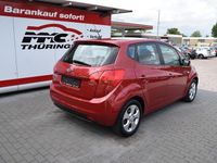 Gebraucht Kia Venga 77 PS (56 kW) 2012 Rot Kleinwagen